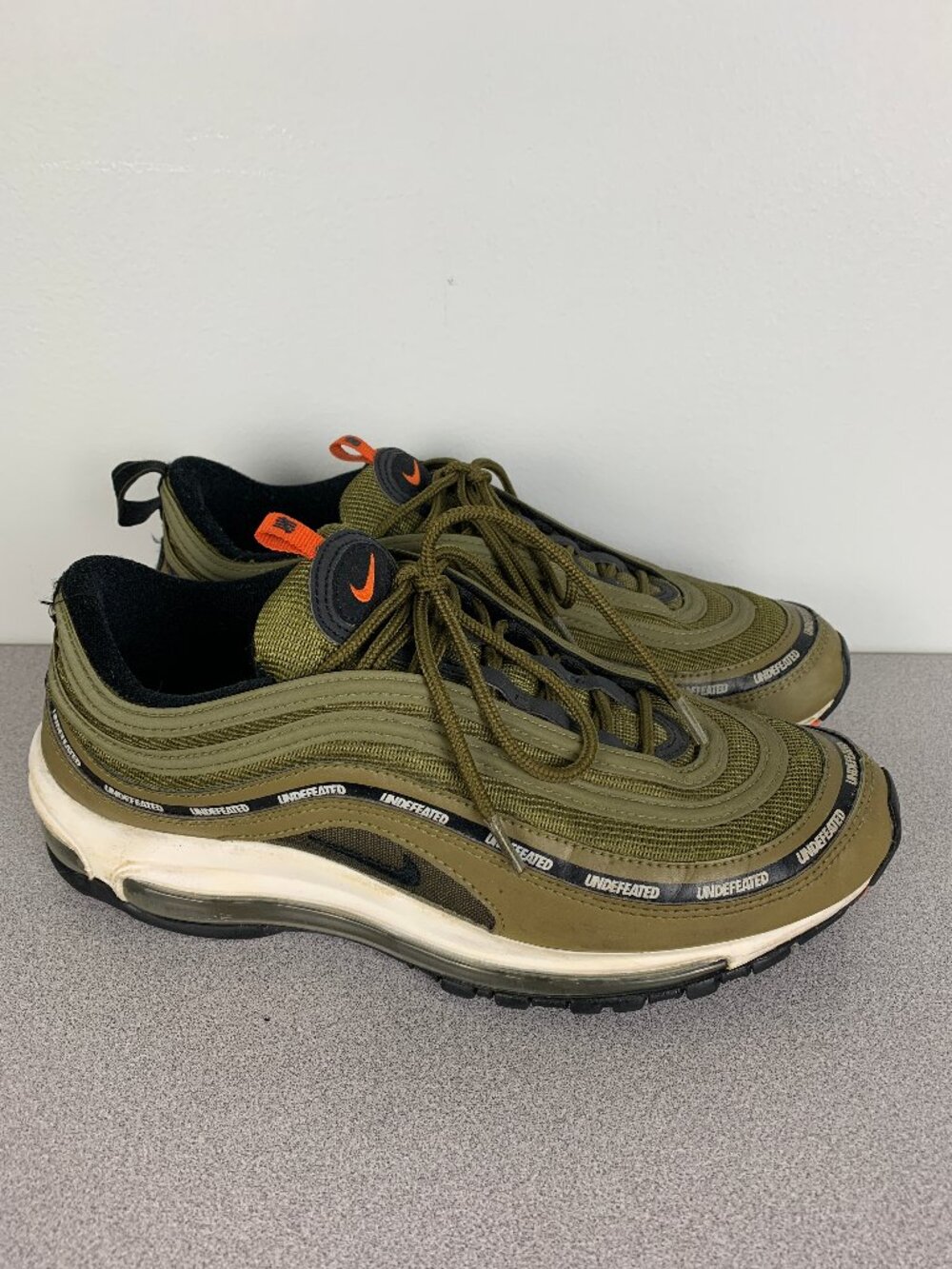 Nike Air Max 97 Undefeated Green DC4830-300 Men's size 9.5